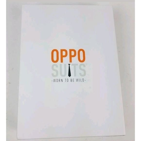 OppoSuits
Happy Holidude Christmas Suit and Tie - Picture 4 of 7